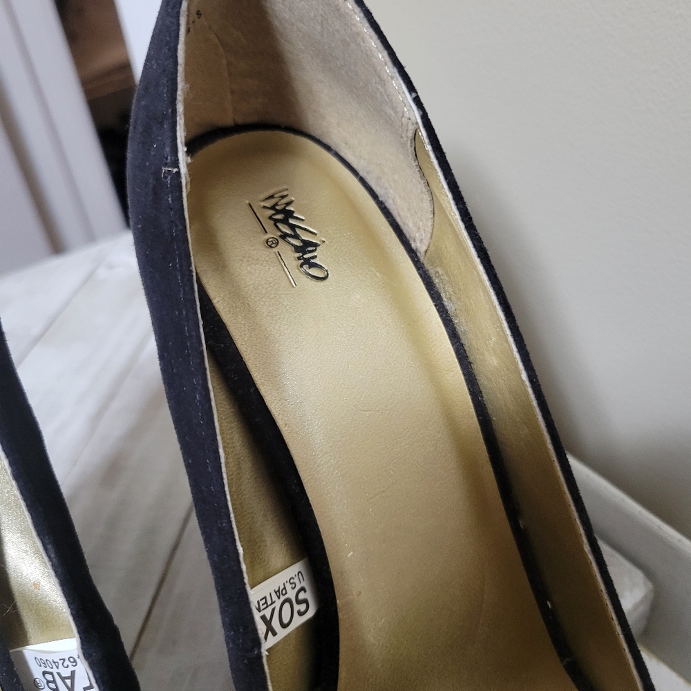 Vintage Mossimo Suede Platform Pump Heels - Picture 4 of 7